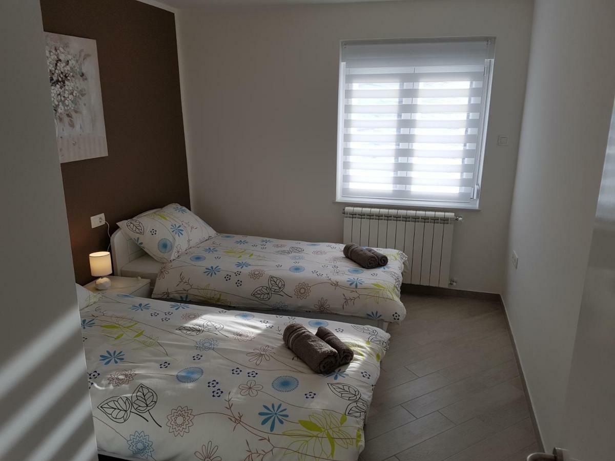 Apartment Laura Кострена Экстерьер фото